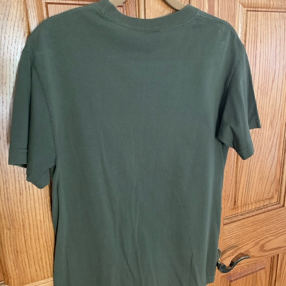 Men’s Medium Kicks HI T-Shirt - Picture 2 of 4